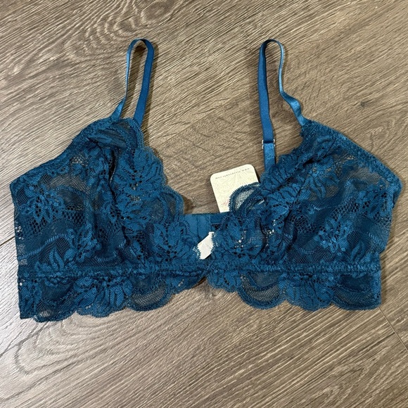 *NWT* Free People last dance lace bralette in legion blue - Picture 10 of 10